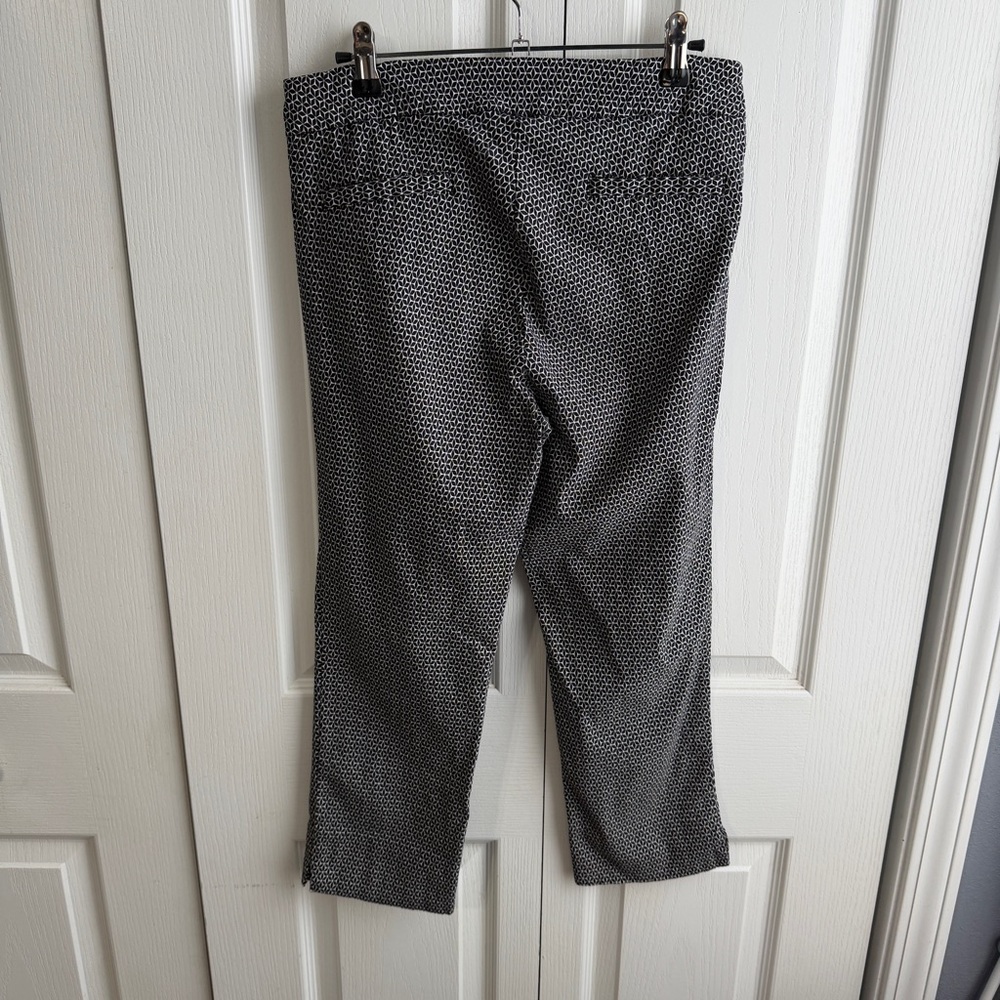 Kenar black white pattern capri pants size 6 - Picture 3 of 7